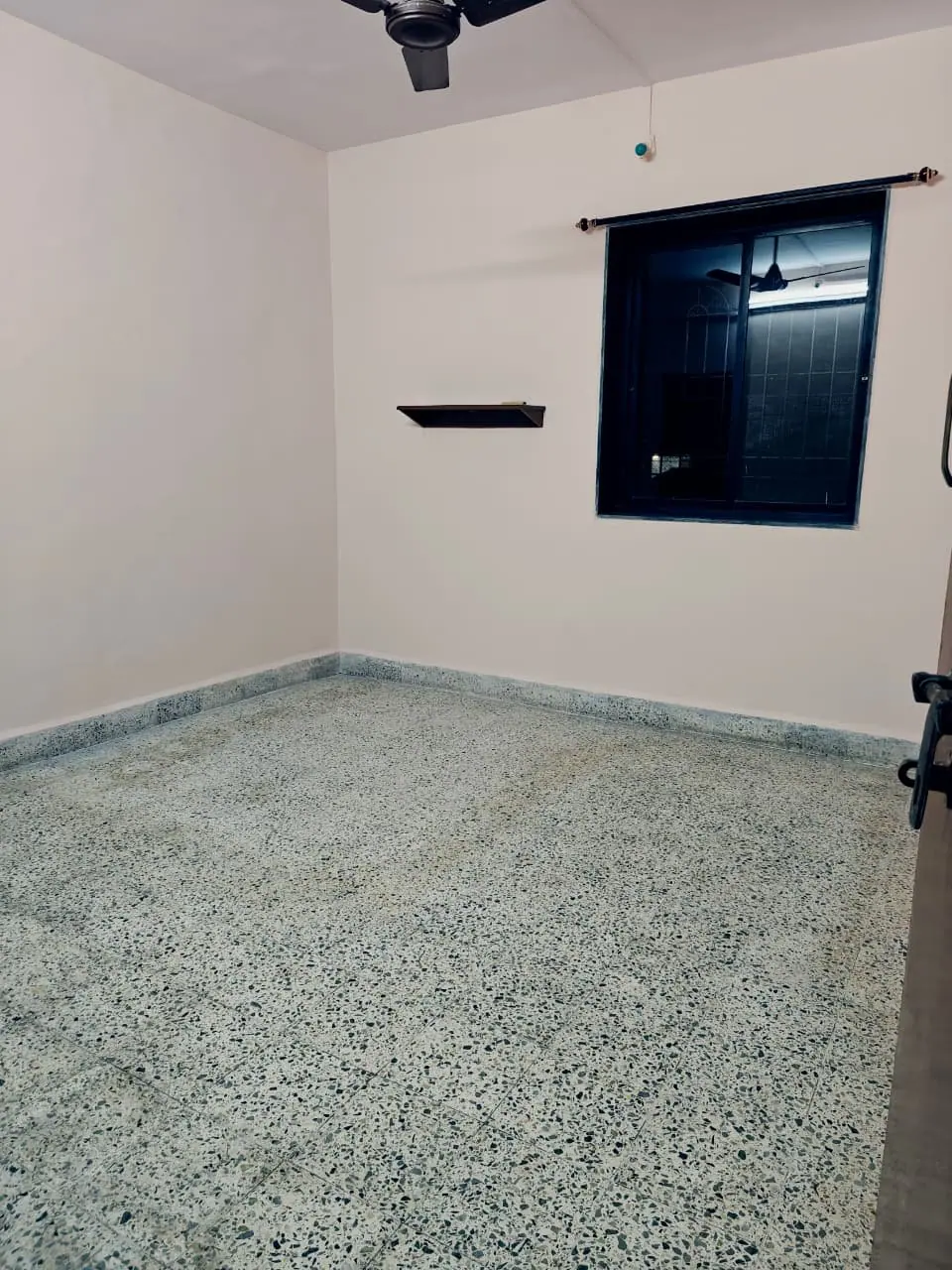 2 BHK FLAT AVAILABLE FOR RENT | SECTOR 14, VASHI photo 3