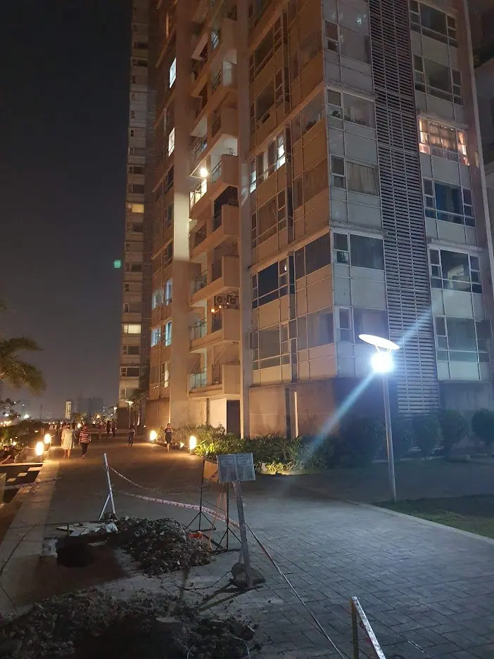 PREMIUM SEA-FACING 2.5 BHK FOR SALE
