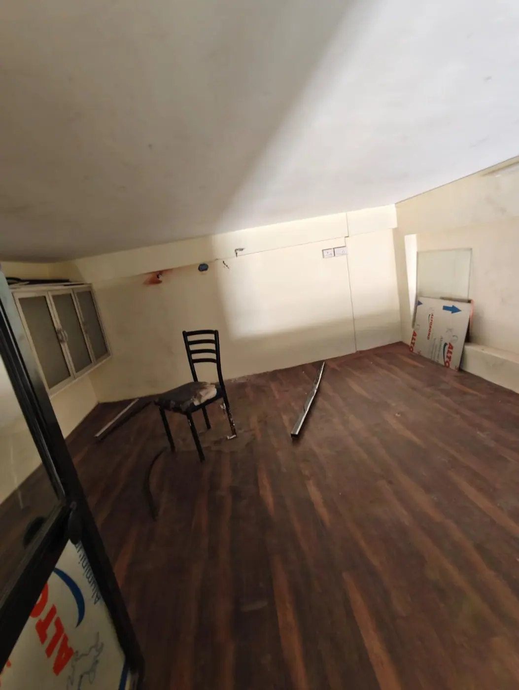 SHOP FOR RENT ( Mahape )