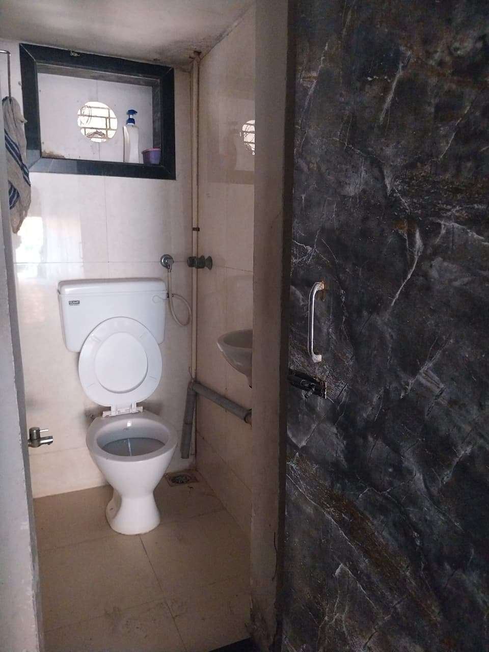 WhatsApp Image 2025-12-16 at 12.15.40