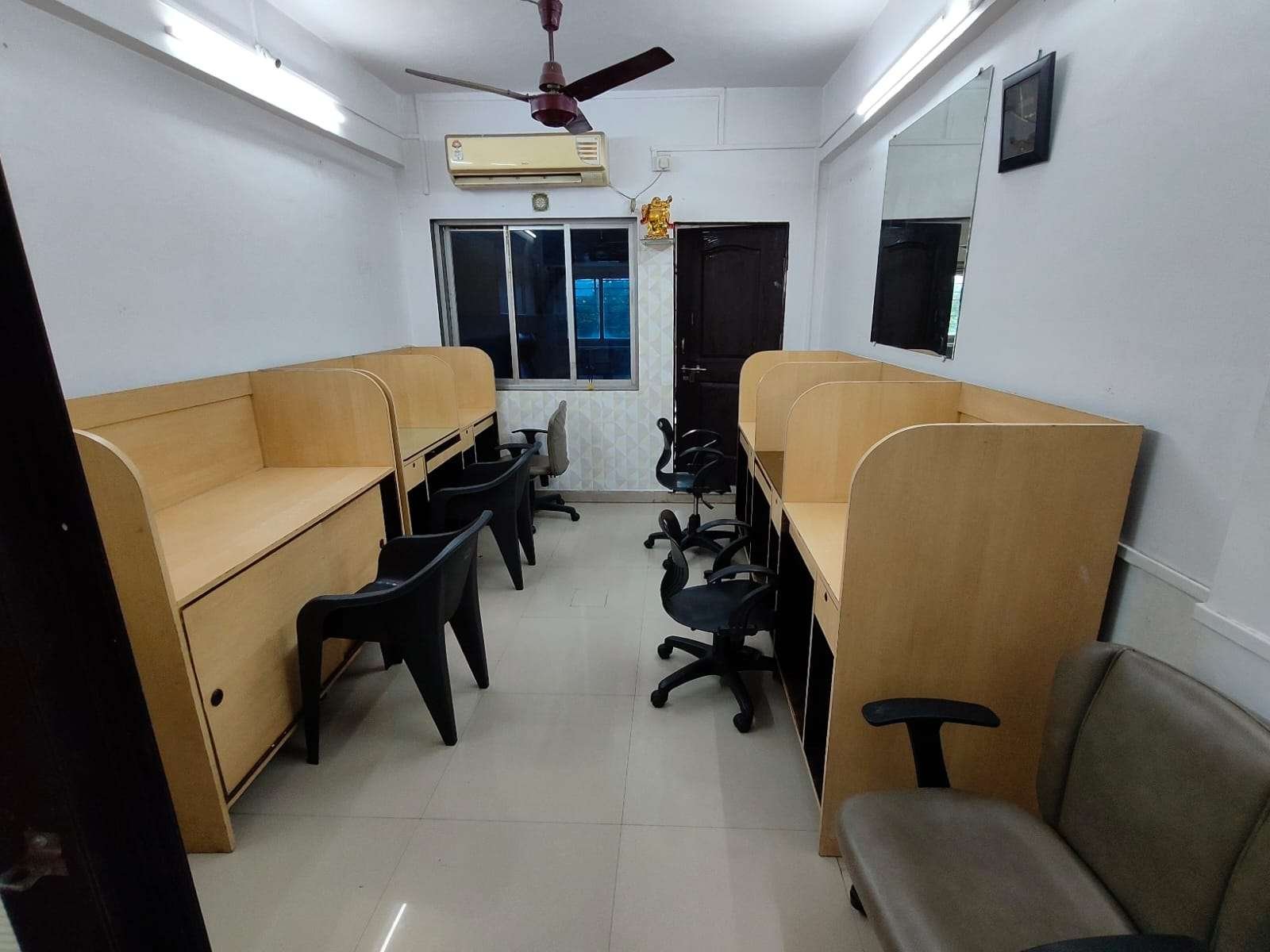 WhatsApp Image 2025-12-27 at 7.30.34 PM